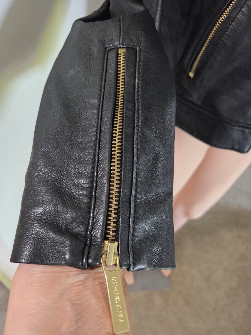 Michael Kors Womens Black Leather Moto Jacket w/Gold Hardware Size 16 - Picture 6 of 14